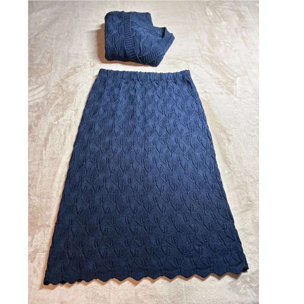 Handmade Vintage Navy Pointelle Knit 2 Piece Skirt Set Scalloped V-Neck Midi